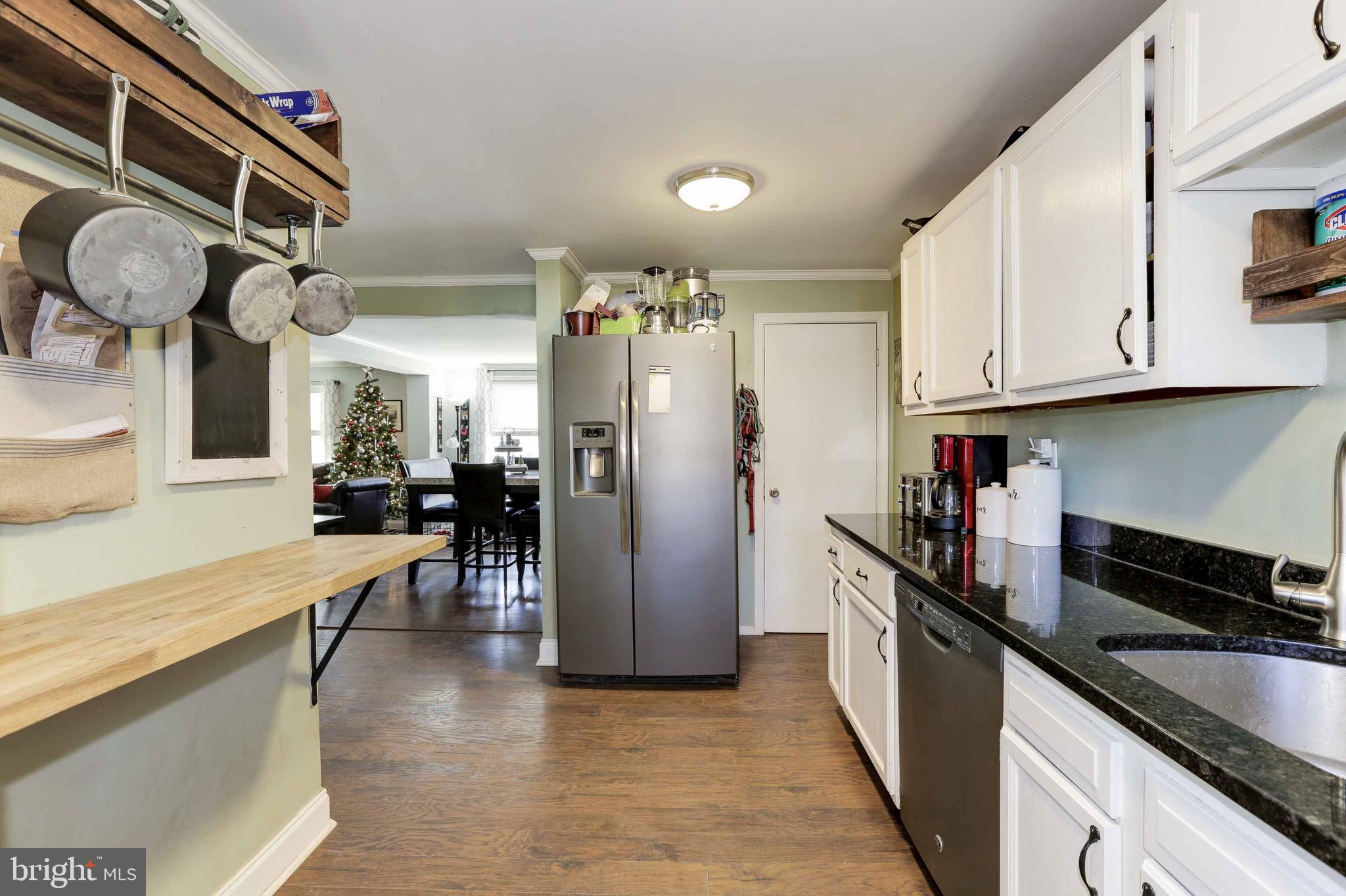 1235 Haverhill Road Baltimore, MD 21229 - Photo 12 of 35 Kitchen