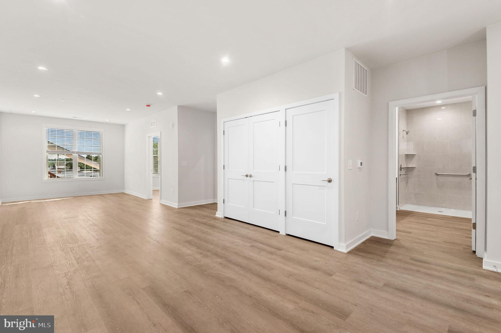 26 South York Road, Unit 405 Hatboro, PA 19040 - Photo 2 of 53