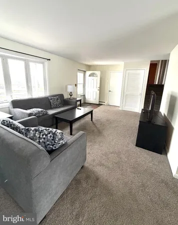 $2,500 | 1155 Gravel Pike, Unit 1, Green Lane, PA 18054