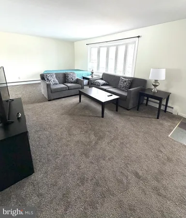 $2,500 | 1155 Gravel Pike, Unit 1, Green Lane, PA 18054