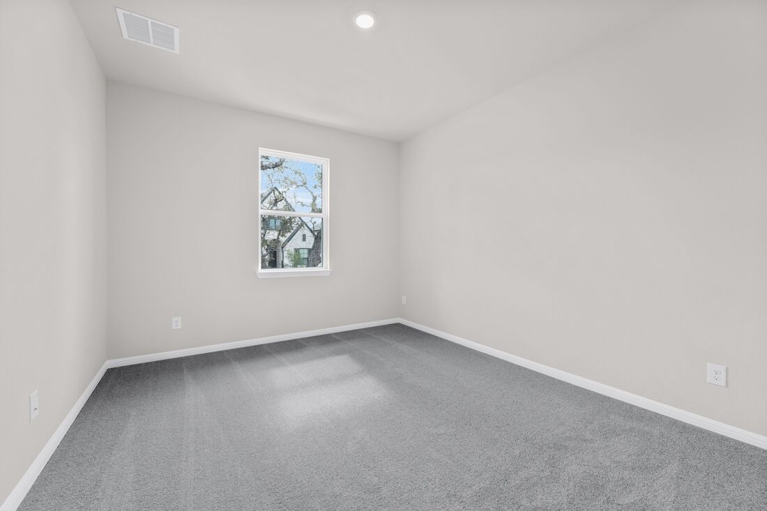 1821 Plum Tree Way Georgetown, TX 78628 - Photo 10 of 35 an empty room with a window