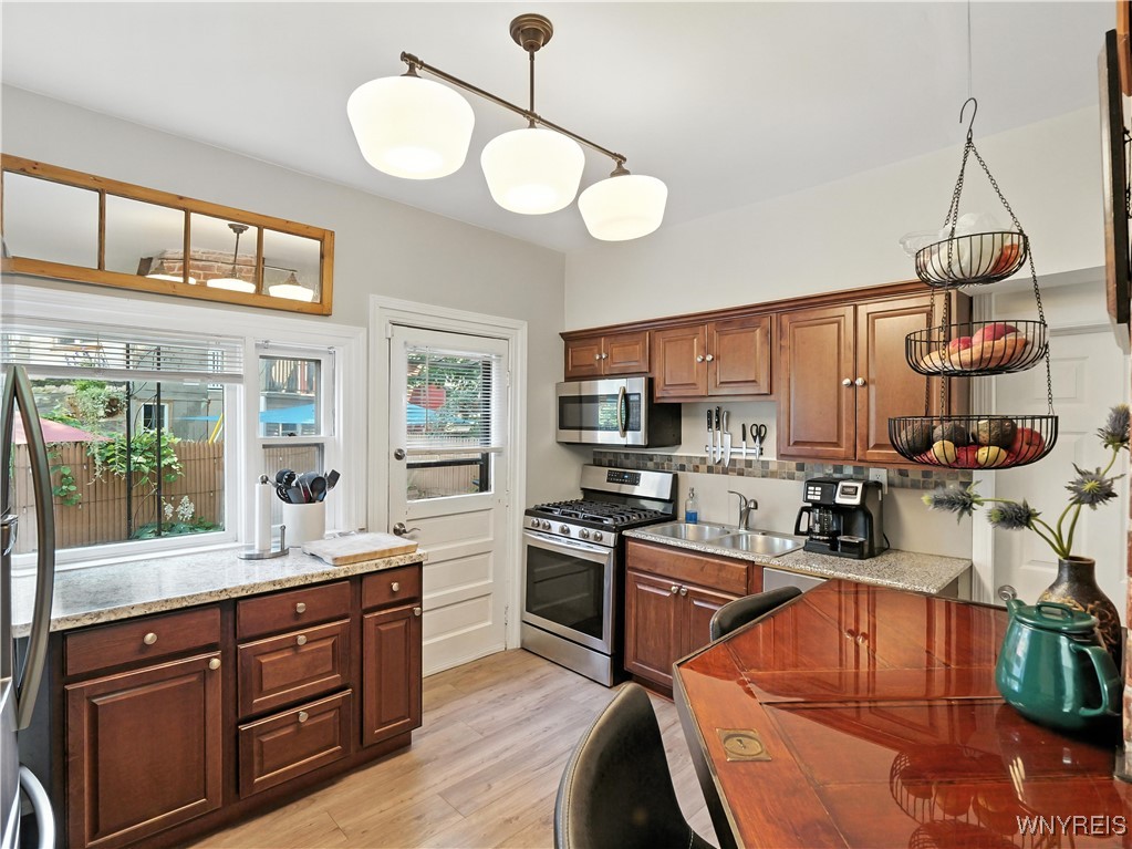 479 W Ferry Buffalo, NY 14213 - Photo 14 of 39