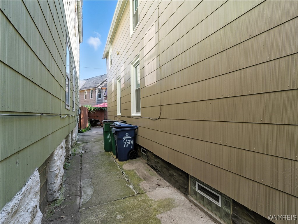 479 W Ferry Buffalo, NY 14213 - Photo 32 of 39