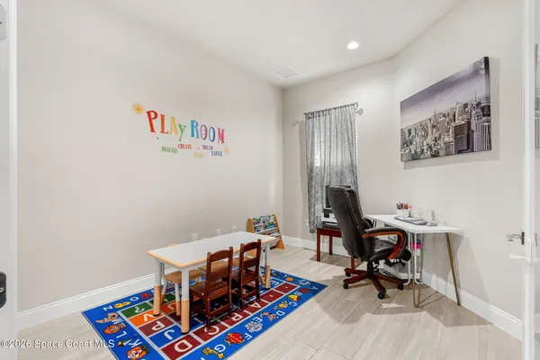 $3,000 | 4065 Negal Circle, Melbourne, FL 32901