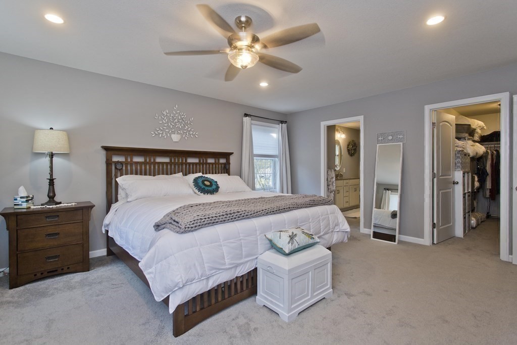 136 Barrington Drive Springfield, MA 01129 - Photo 20 of 42 Gallery Image 20