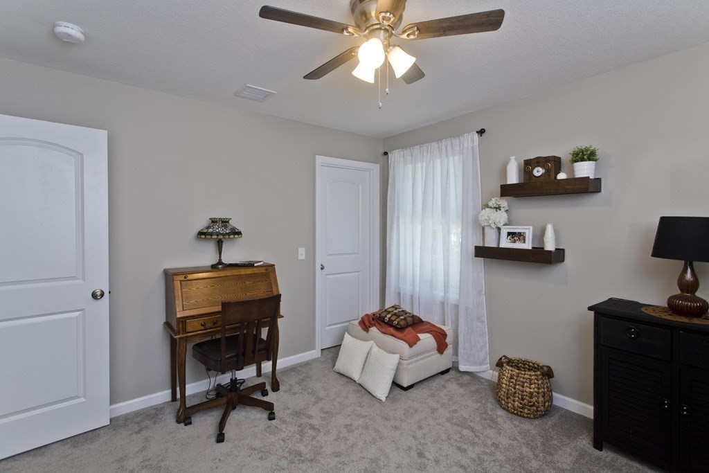 136 Barrington Drive Springfield, MA 01129 - Photo 27 of 42 Gallery Image 27