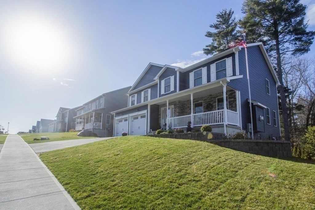 136 Barrington Drive Springfield, MA 01129 - Photo 42 of 42 Gallery Image 42