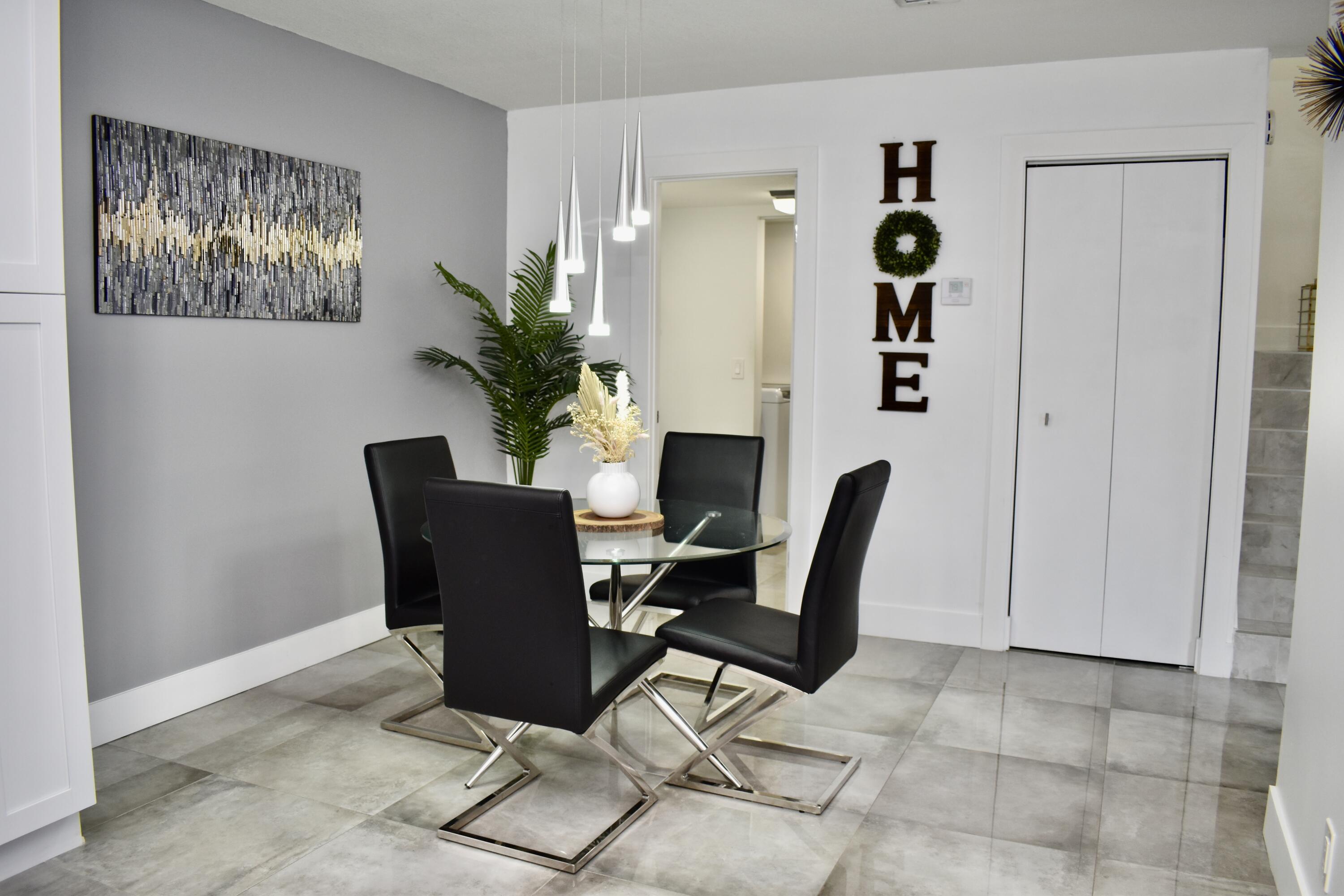 406 Arabian Road Palm Springs, FL 33461 - Photo 3 of 14 DSC_1003