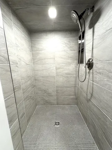 $2,400 | 331 Broadway, Unit 2D, Somerville, MA 02145