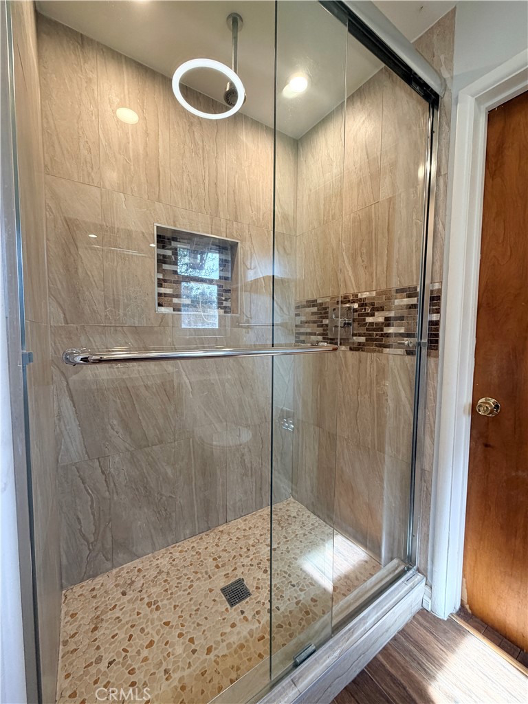 323 East Holly Street Rialto, CA 92376 - Photo 16 of 29