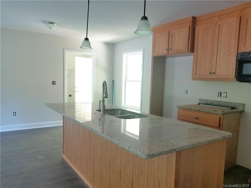 978 Colonial Road Clover, SC 29710 - Photo 3 of 12