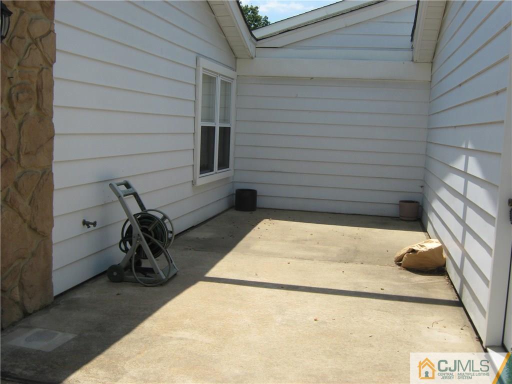159 B Pitman Road Monroe Township, NJ 08831 - Photo 4 of 21 Gallery Image 4
