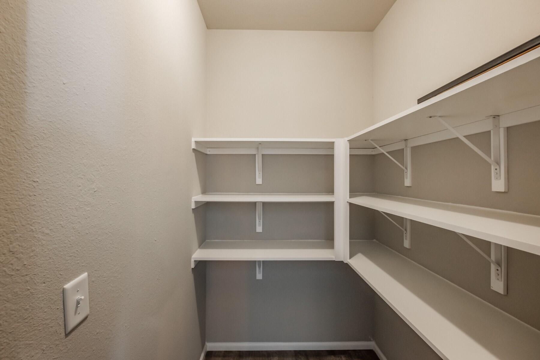 51440 Telegraph Road La Pine, OR 97739 - Photo 13 of 42 Pantry