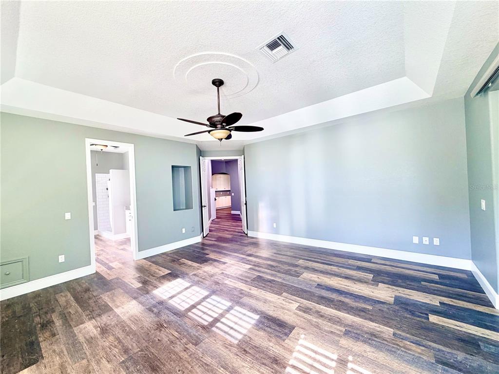 5243 West Lake Butler Road Windermere, FL 34786 - Photo 18 of 43 a view of entryway