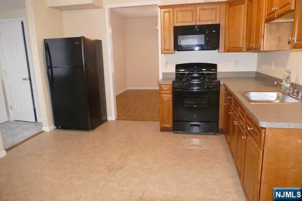 $2,500 | 211 Washington Street, Unit A, Northvale, NJ 07647