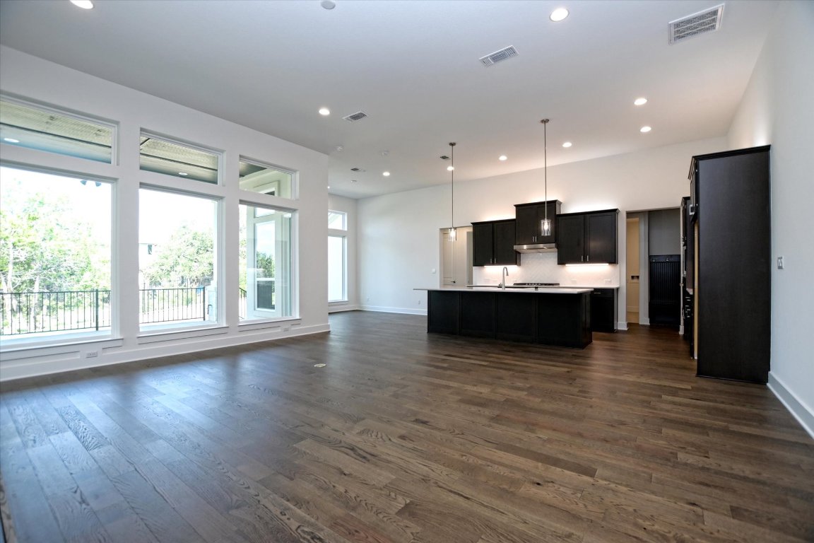 3504 Emerald Lake Path Georgetown, TX 78628 - Photo 7 of 34