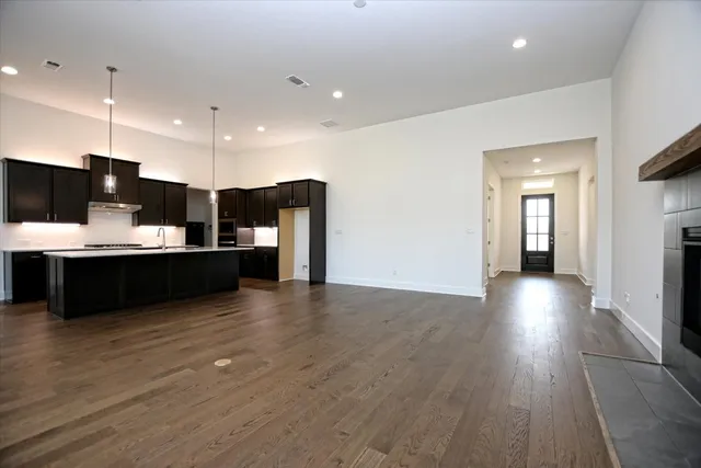 $834,000 | 3504 Emerald Lake Path, Georgetown, TX 78628