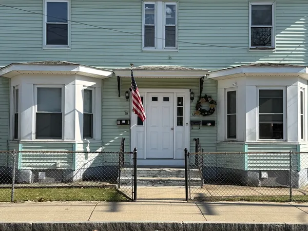$3,590 | 16 Hudson Street, Unit 1, Woburn, MA 01801