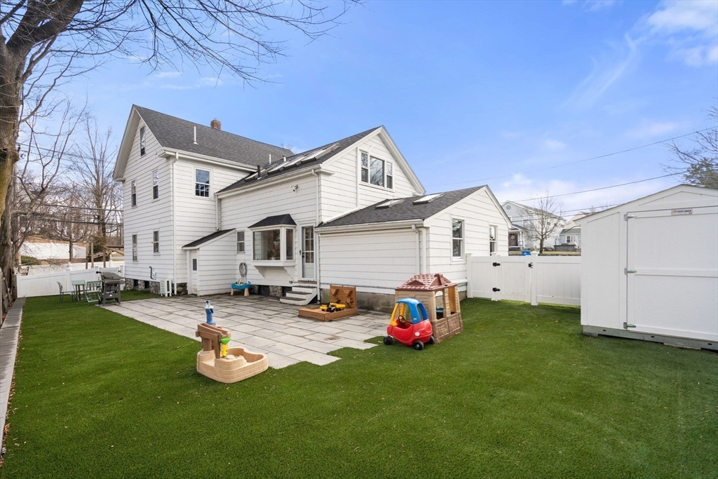 3 Bobolink Road Wellesley, MA 02481 - Photo 30 of 31