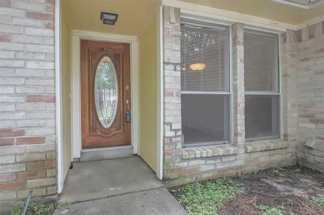 $1,875 | 73 Timberspire Lane, The Woodlands, TX 77380