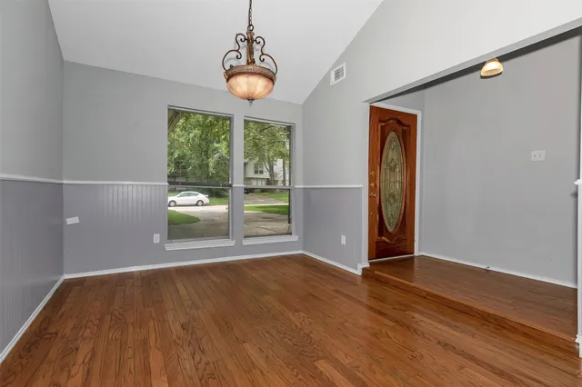 $1,875 | 73 Timberspire Lane, The Woodlands, TX 77380