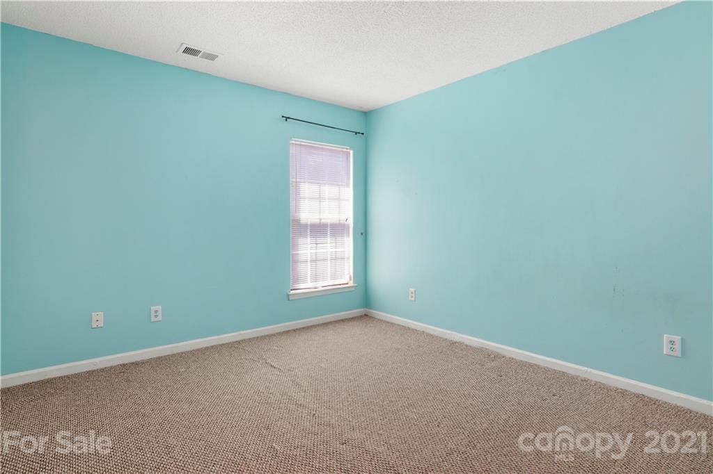 10331 Gold Pan Road Charlotte, NC 28215 - Photo 22 of 27 Gallery Image 22