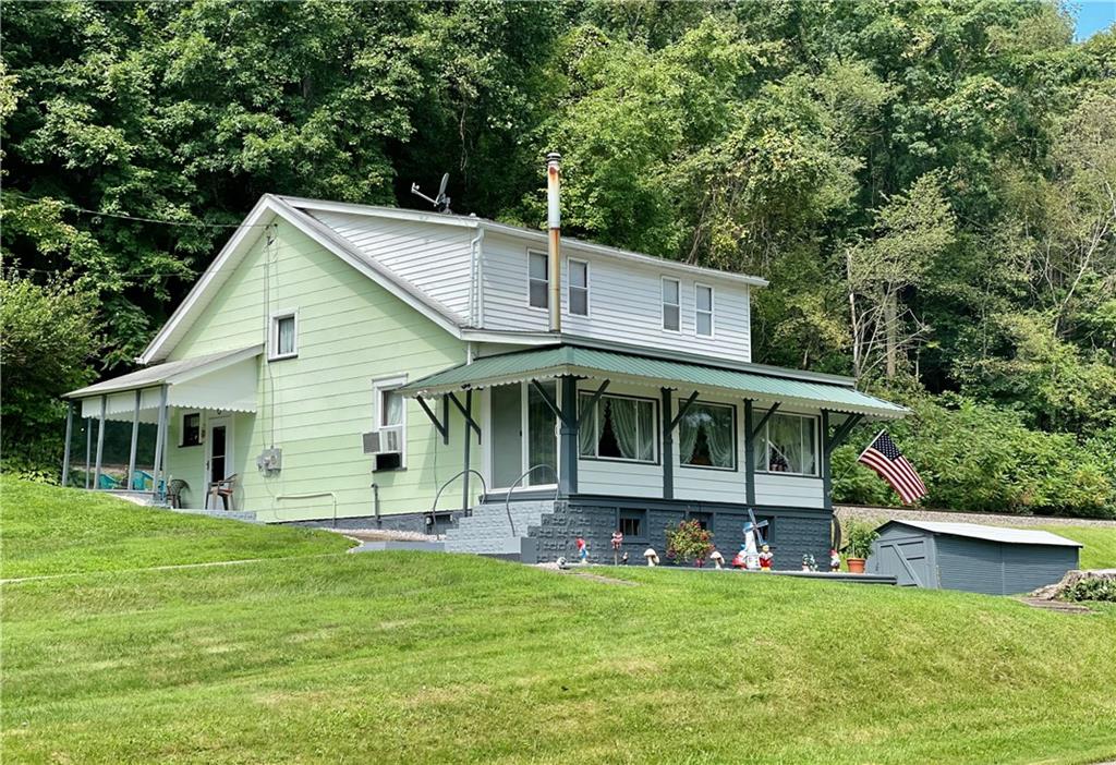 1307 Tarrtown Road Adrian, PA 16210 - Photo 3 of 25