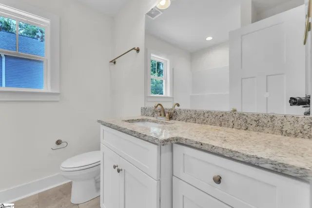 $259,450 | 400 Woodland Circle, Belton, SC 29627