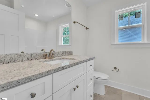 $259,450 | 400 Woodland Circle, Belton, SC 29627