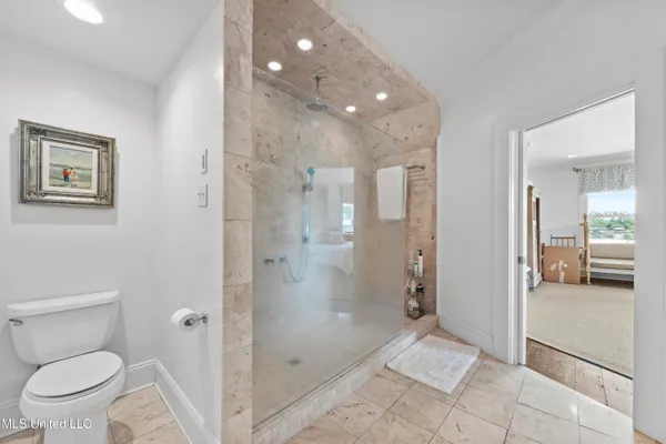 $1,750,000 | 18 Golf View Drive, Pass Christian, MS 39571