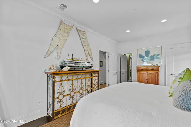 $1,750,000 | 18 Golf View Drive, Pass Christian, MS 39571