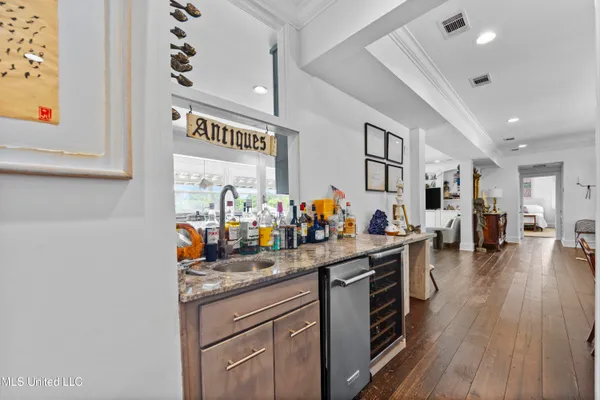 $1,750,000 | 18 Golf View Drive, Pass Christian, MS 39571