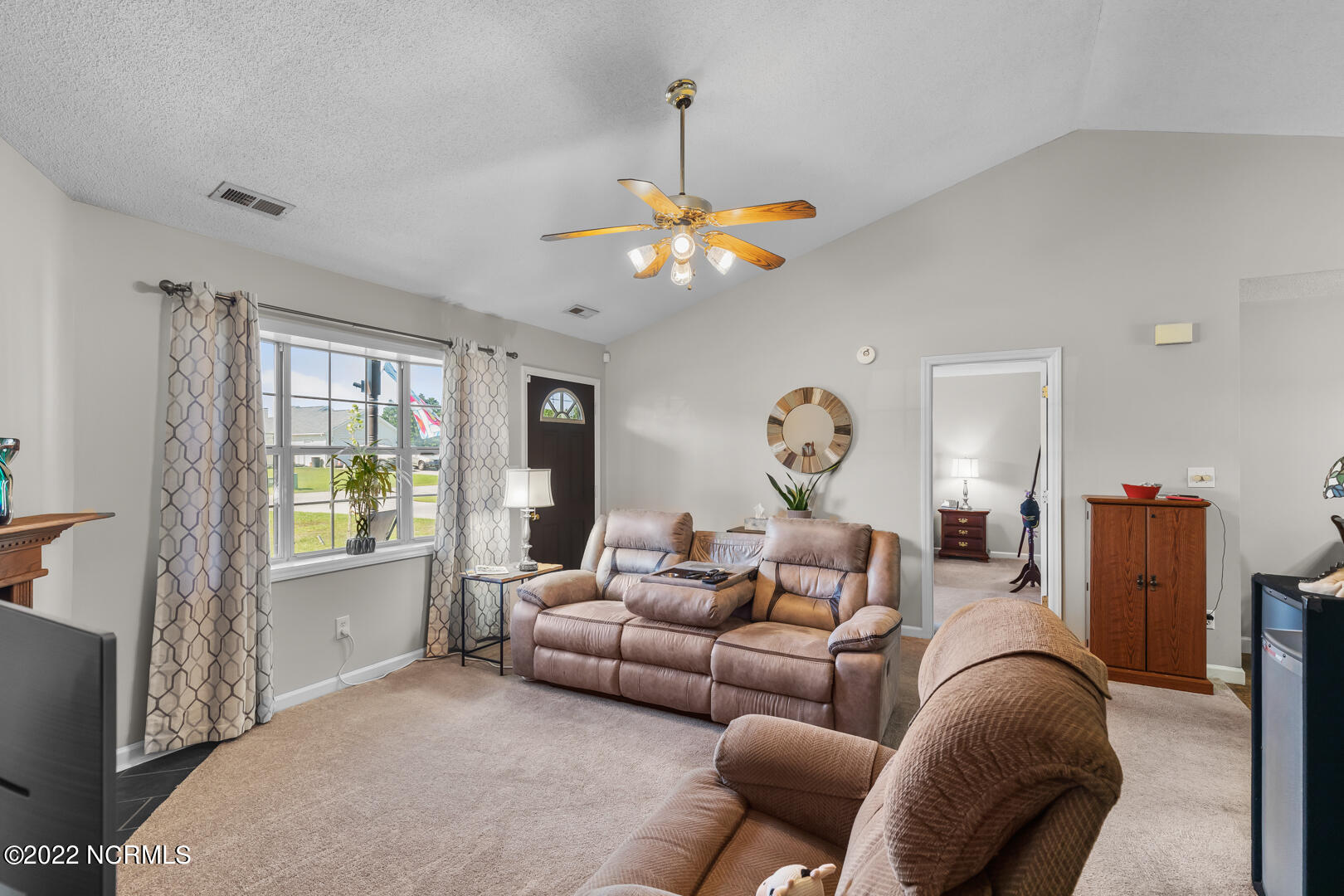 154 Parnell Road Hubert, NC 28539 - Photo 6 of 28 8