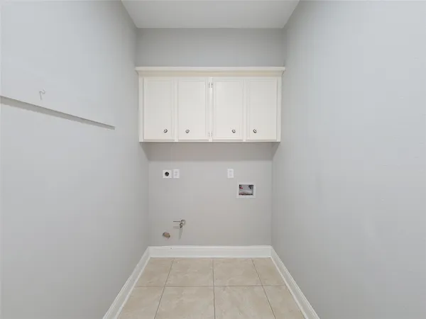 $3,150 | 11614 Taos Lane, Houston, TX 77070