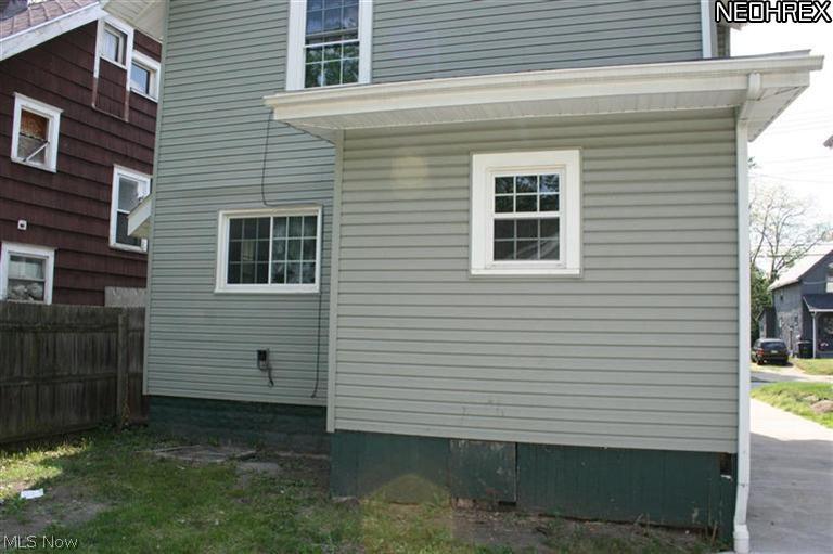 737 Elma Street Akron, OH 44310 - Photo 8 of 10 Gallery Image 8