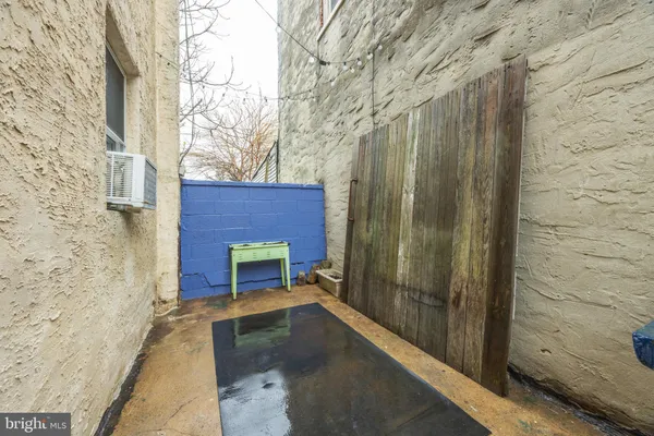 $3,250 | 2100 East Dauphin Street, Philadelphia, PA 19125