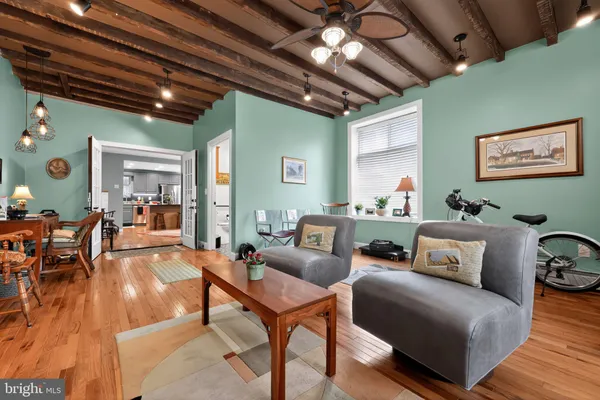 $3,250 | 2100 East Dauphin Street, Philadelphia, PA 19125