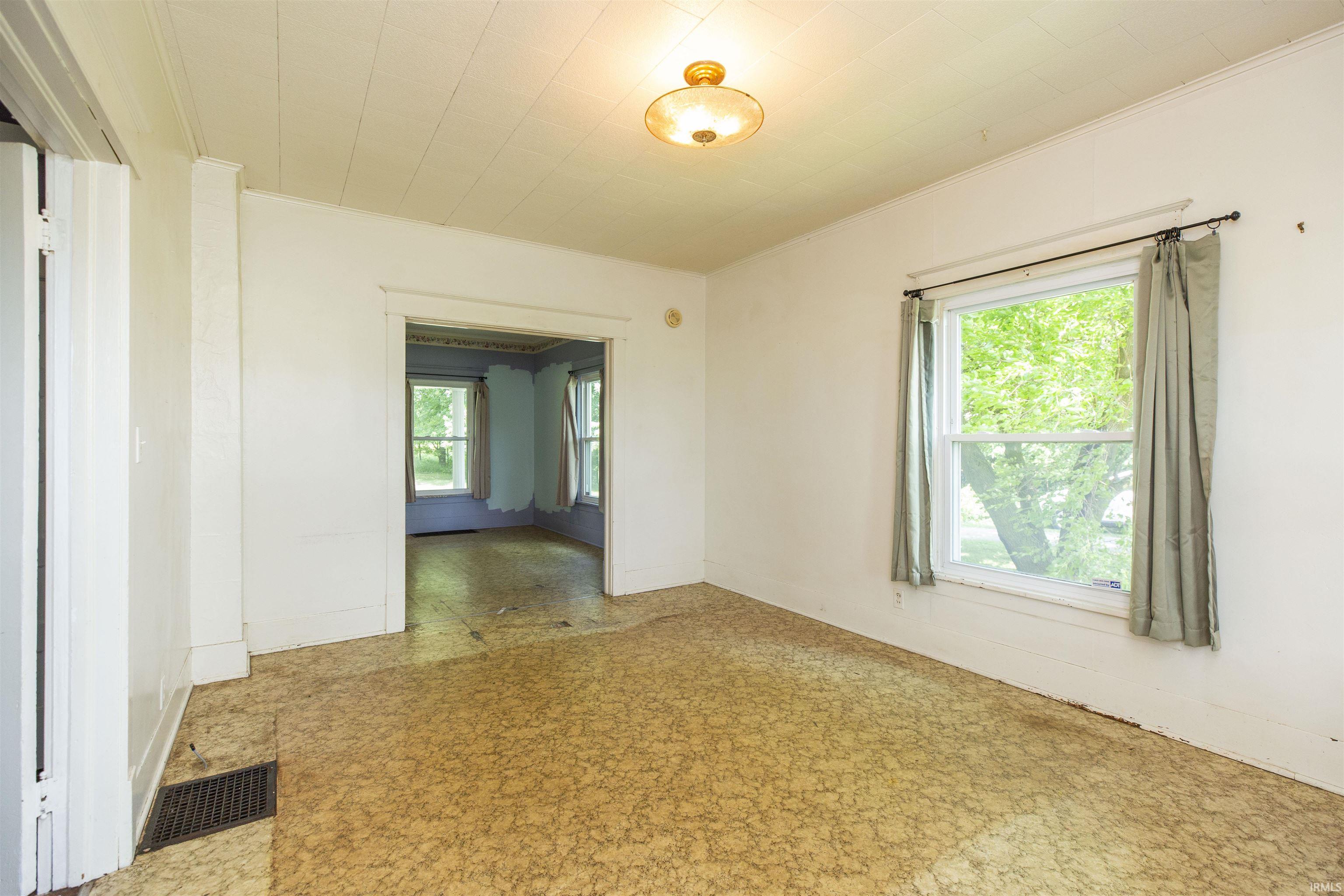 16901 Roosevelt Road Mishawaka, IN 46544 - Photo 8 of 26 Gallery Image 8