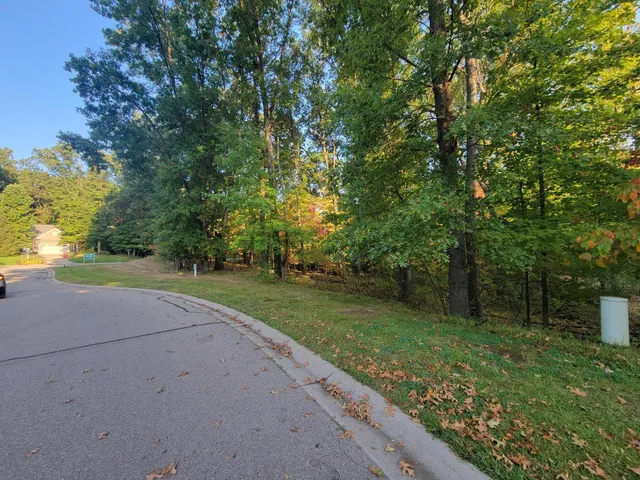 $80,000 | 6433 North Shore Drive, Richland, MI 49083