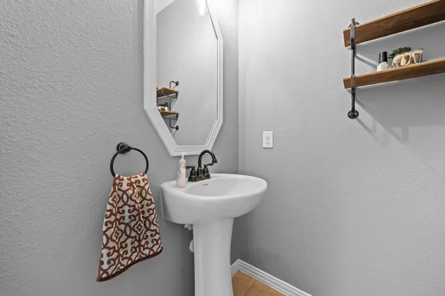 $455,000 | 30707 Dodson Trace Drive, Spring, TX 77386