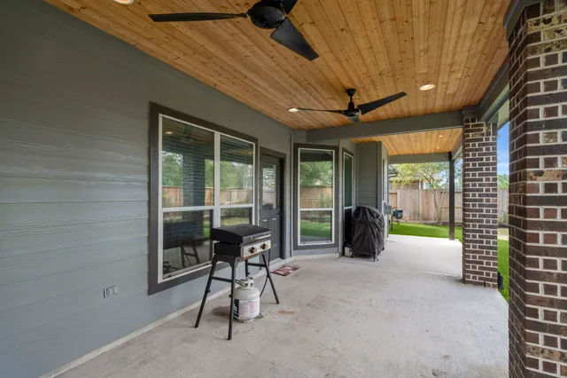 $455,000 | 30707 Dodson Trace Drive, Spring, TX 77386