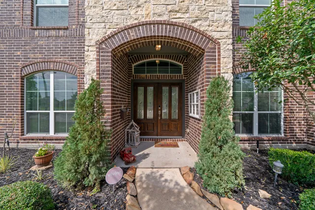 $455,000 | 30707 Dodson Trace Drive, Spring, TX 77386