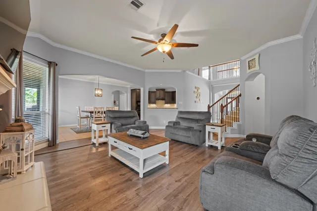 $455,000 | 30707 Dodson Trace Drive, Spring, TX 77386