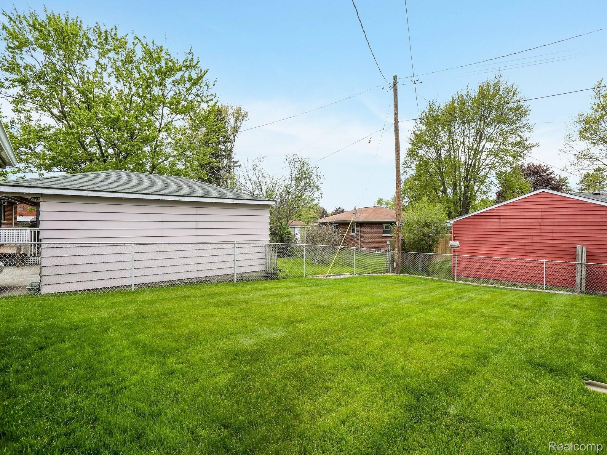 985 Juneau Road Ypsilanti, MI 48198 - Photo 24 of 25 web_985 Juneau Road0022.jpg
