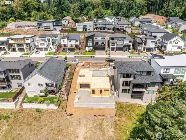 $2,100,000 | 520 Northeast Providence Drive, Camas, WA 98607