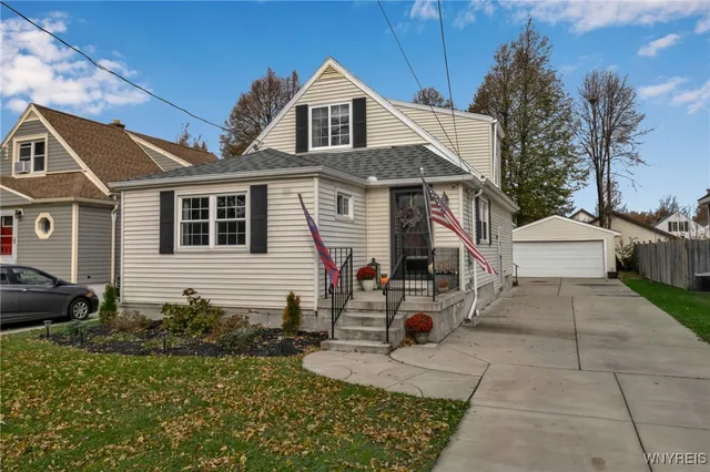 $274,900 | 114 Whitehall Avenue, Buffalo, NY 14220