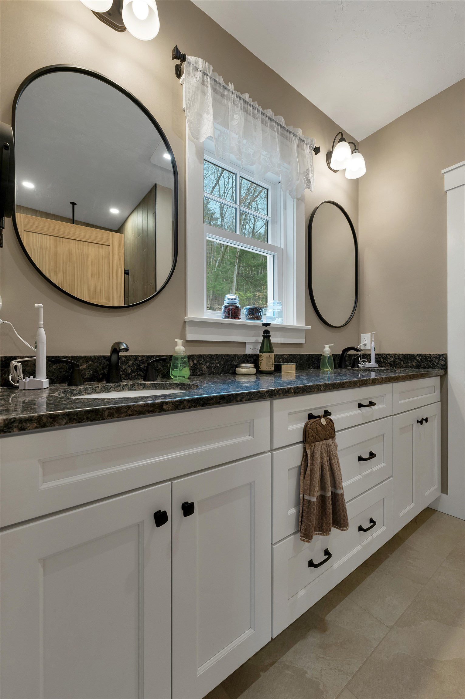 82 Pinnacle Park Road, Unit U202 Meredith, NH 03253 - Photo 13 of 25