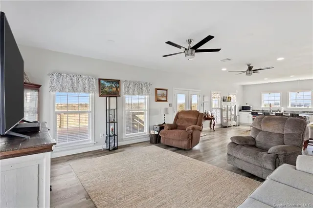 $274,500 | 331 Hebert Camp Road, Lake Charles, LA 70607