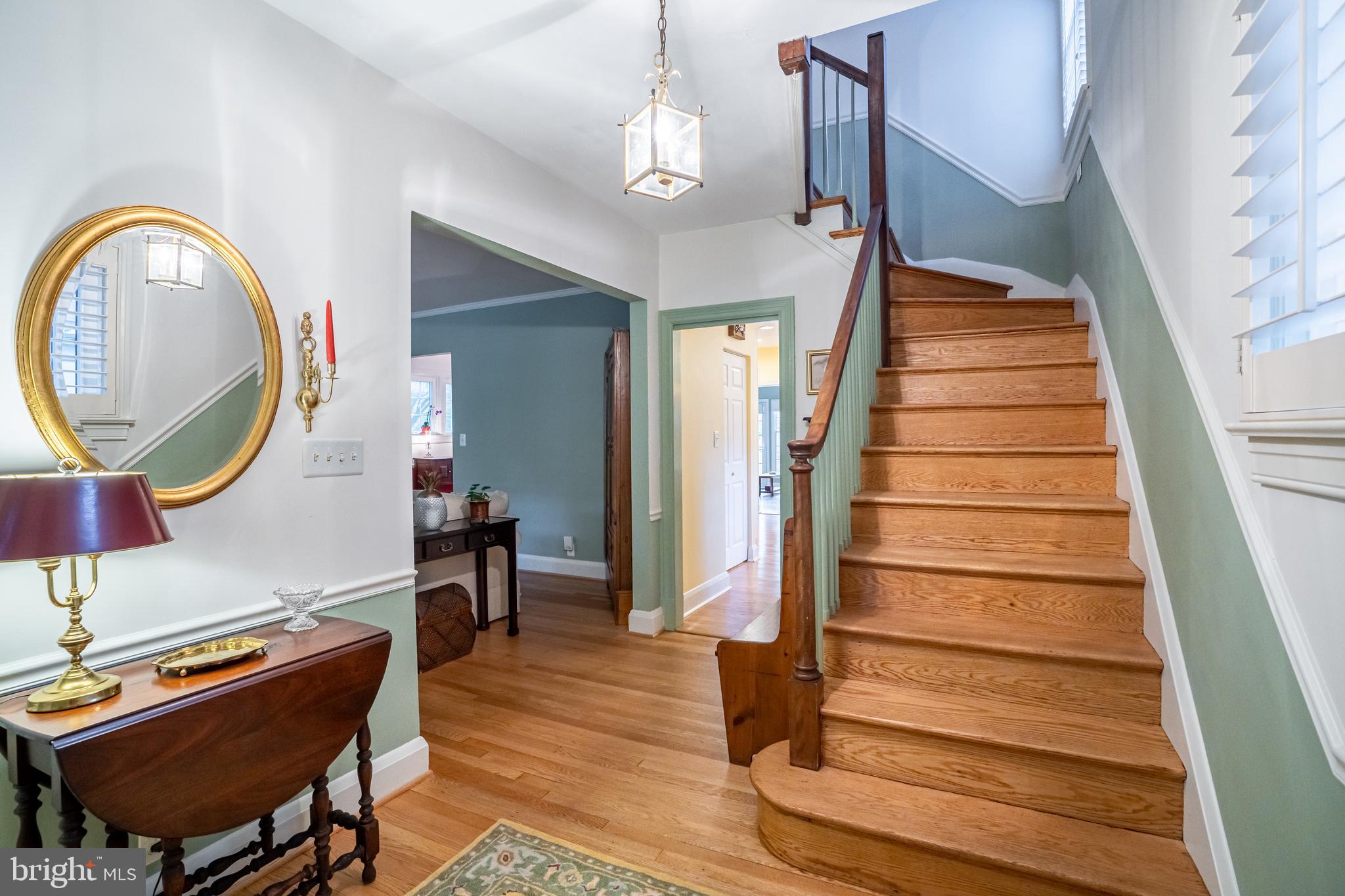 6106 Pinehurst Road Baltimore, MD 21212 - Photo 3 of 35
