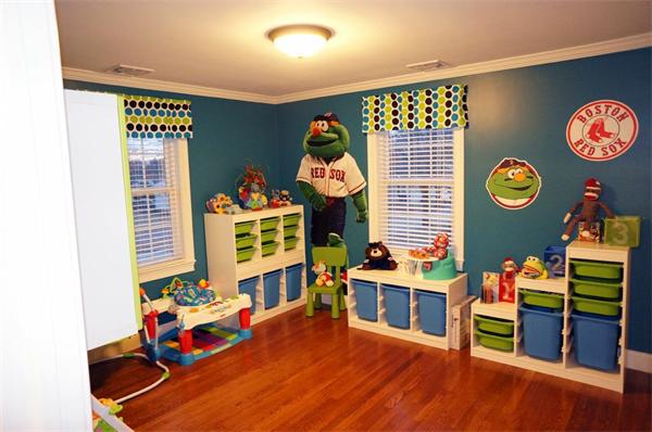 261 Austin Street Fall River, MA 02723 - Photo 14 of 22 Gallery Image 14